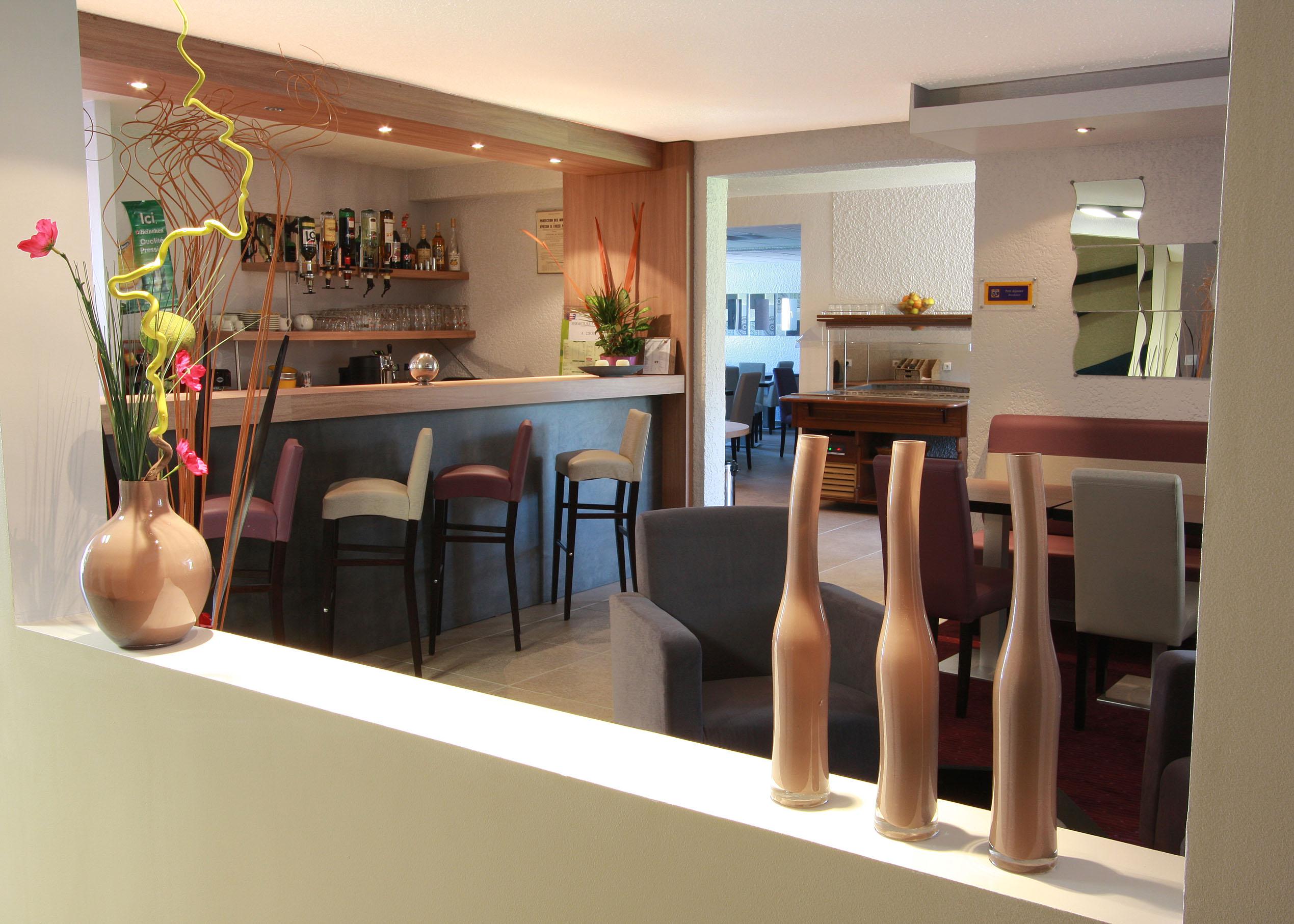 Kyriad Auxerre Appoigny Restaurant foto